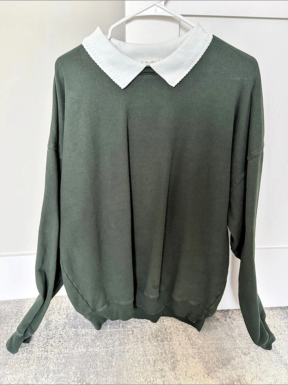 John Galt Collared Oversized Sweatshirt in Green
